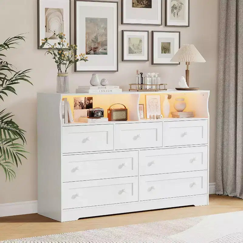 Freestanding Dresser, Chest of 7 Drawers with LED, 2 Open Compartments and Charging Station, Storage Organizer for Bedroom Entryway Nursery