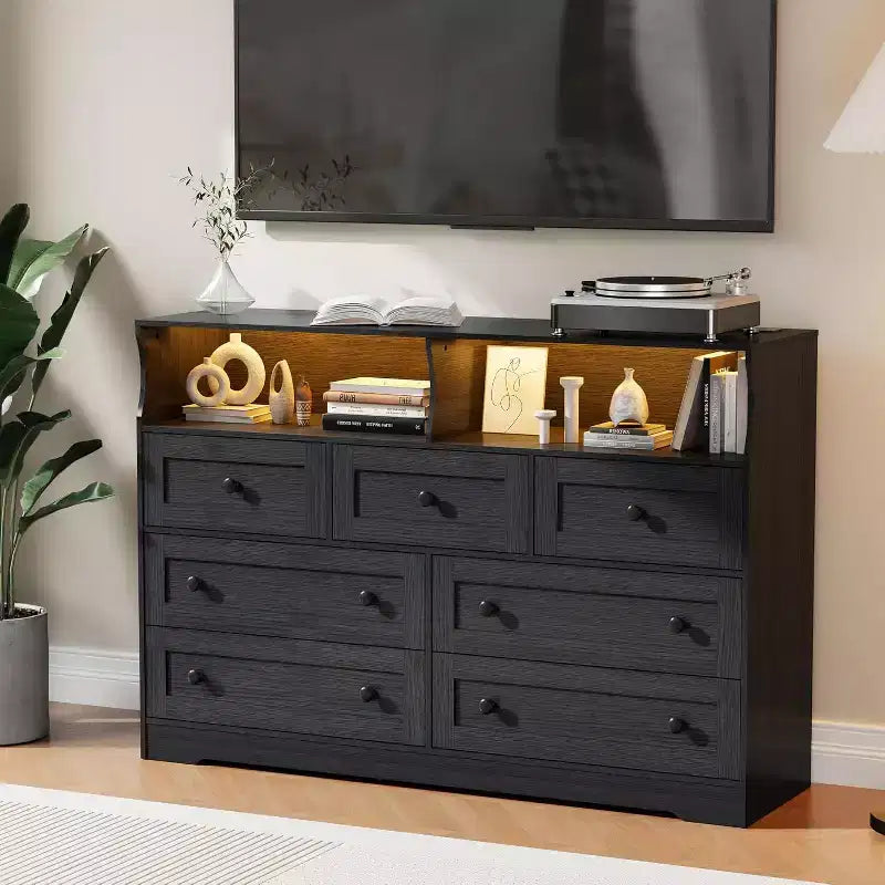 Freestanding Dresser, Chest of 7 Drawers with LED, 2 Open Compartments and Charging Station, Storage Organizer for Bedroom Entryway Nursery